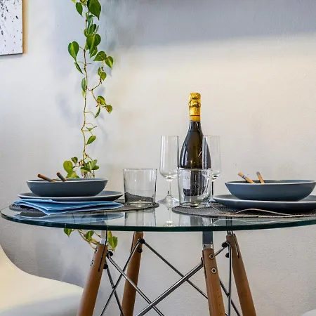 The Blue Nest Life&art Studio Apartment Bergamo