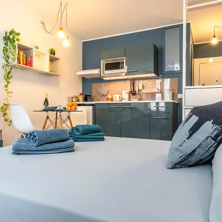 Apartment The Blue Nest Life&art Studio